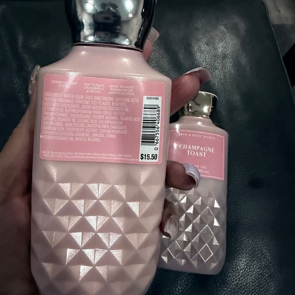 New- Bath & Body Works Champagne Toast Body Lotion & Shower Gel Set - Picture 3 of 5